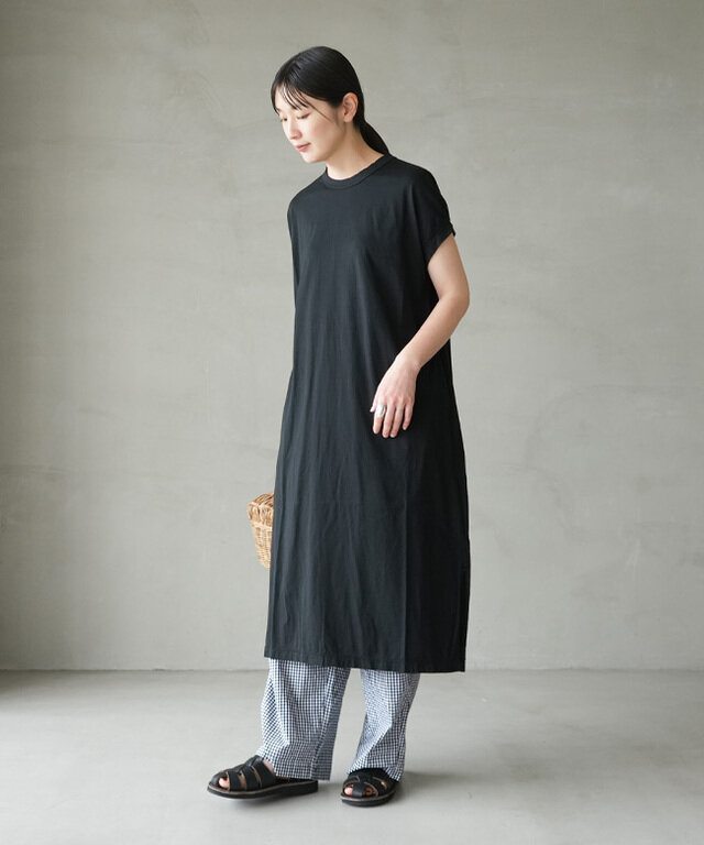 身長:165cm / カラー:10 クロ / サイズ:one size
