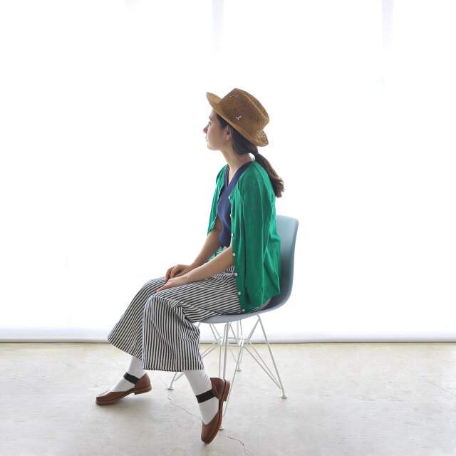 モデル:164cm / 49kg
color : green / size : フリーサイズ
