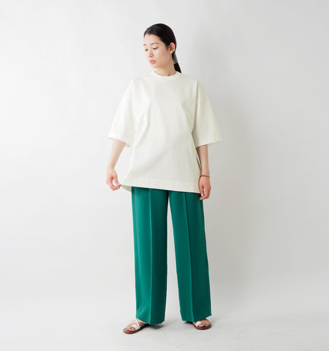 model mizuki：168cm / 50kg 
color : off white / size : 46
