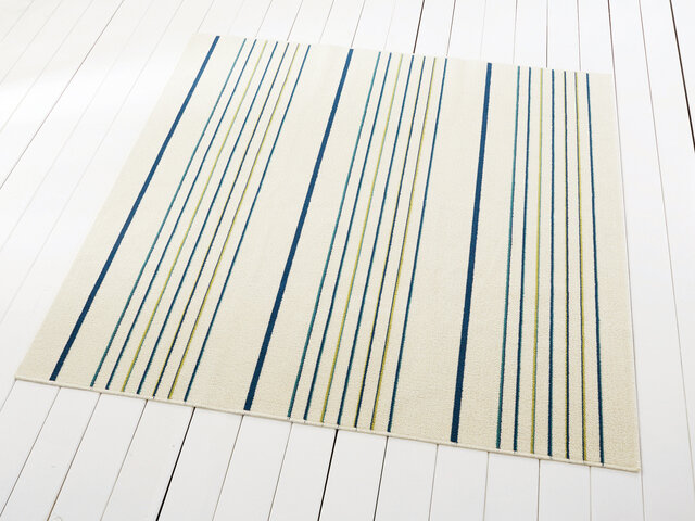 ブルーとグリーンのボーダーがミックスした寒色系「Blue」