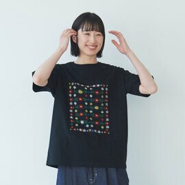 yuni｜花刺繍souvenierT-シャツ II　1701CT026241