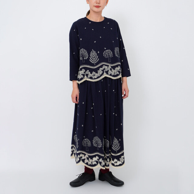 navy / model : 168cm