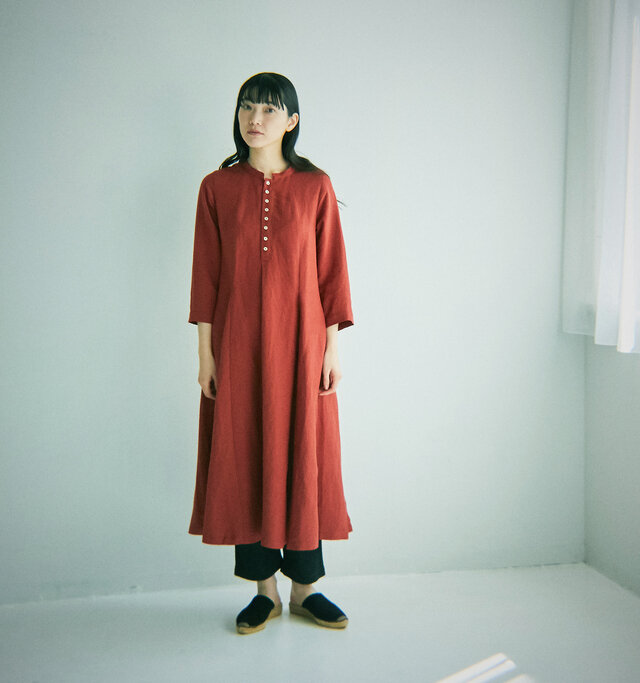 モデル165cm 着用サイズ:0(ORANGE)