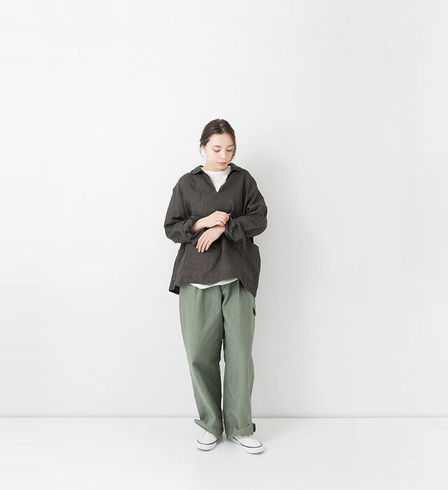 color : BROWN , model : 162cm