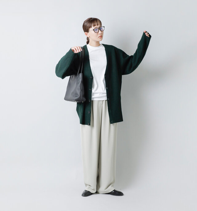 model mayuko：168cm / 55kg 
color : green / size : 1