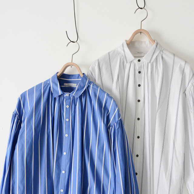 カラーは「blue×white(ブルー×ホワイト)」と「white×black(ホワイト×ブラック)」の2種類をご用意しました。