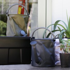 COLAPZ｜Collapsible Watering Can&Bucket (折り畳み式バケツ/じょうろ)