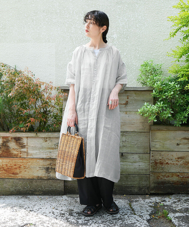 身長:165cm / カラー:902 ライトグレー / サイズ:2