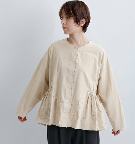 tumugu|コットン フラワーアップリケ 2way ブラウス tb26310