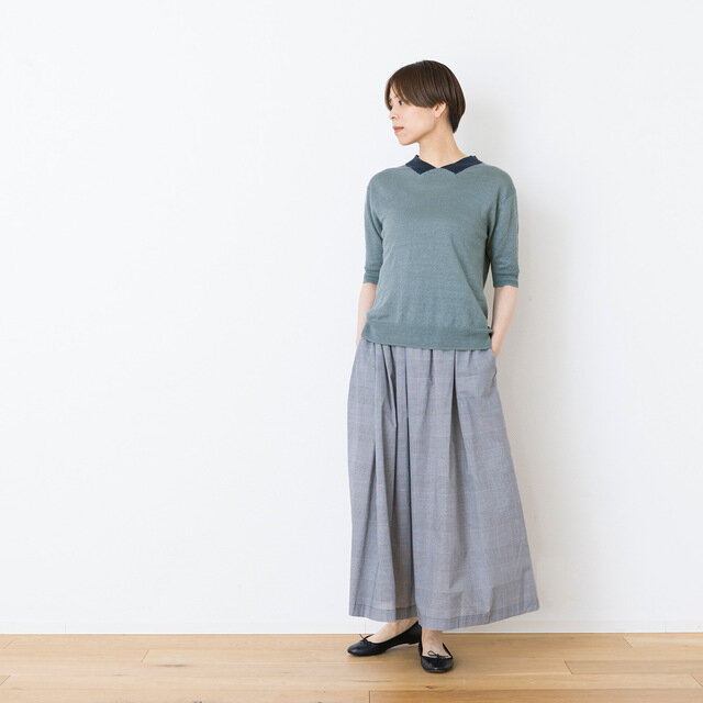 着用カラー:チャコールグレー×ダークグレー