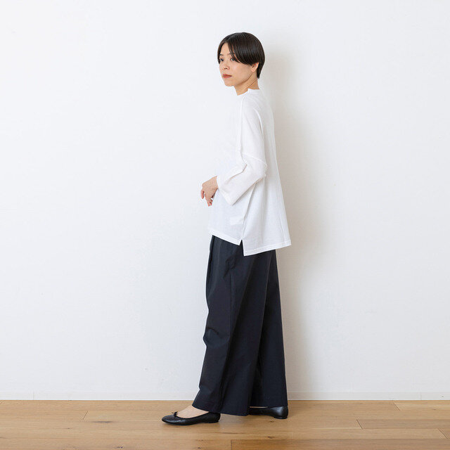 着用カラー:シロ