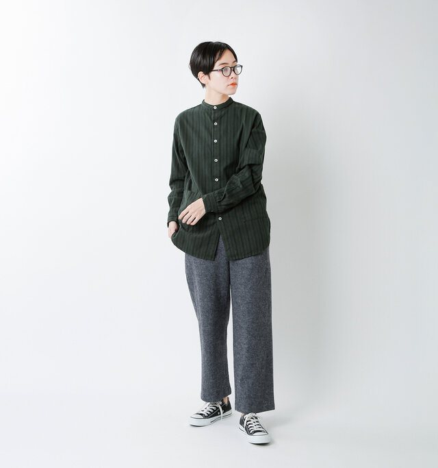 model saku:163cm / 43kg
color : green stripe / size : S
