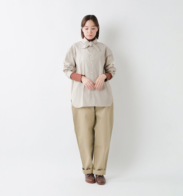 model saku：163cm / 43kg 
color : brown / size : F
