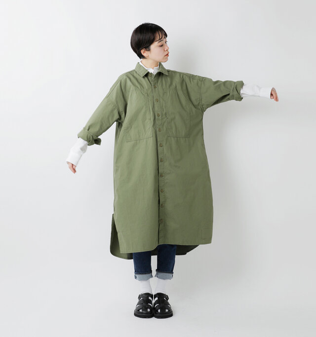 model saku：163cm / 43kg 
color : olive / size : F