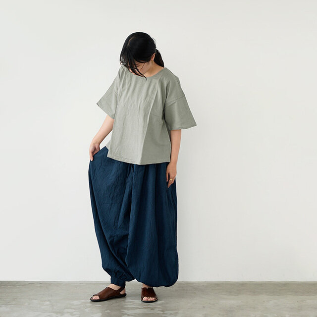 着用color:ネイビー