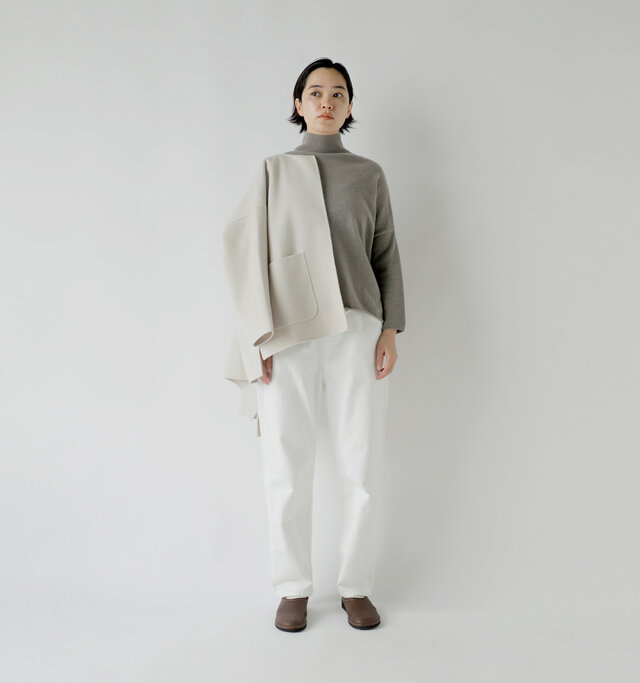 model saku：163cm / 43kg 
color : dark brown / size : 23.0cm