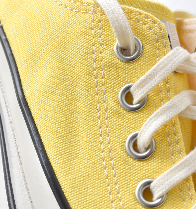 color : butter yellow