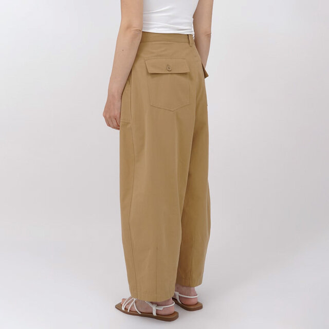 beige / model : 168cm
