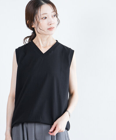 SOLAMONAT|【40%OFF】ジェラート天竺 Vネックノースリーブ SMA-JT-VNC