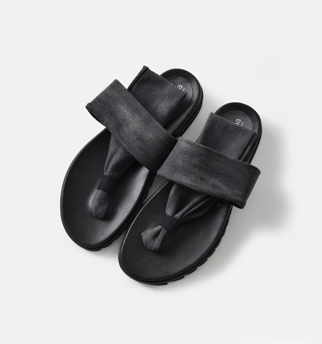 color : denim black