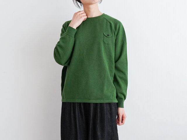 着用カラー:グリーン、モデル身長:160cm