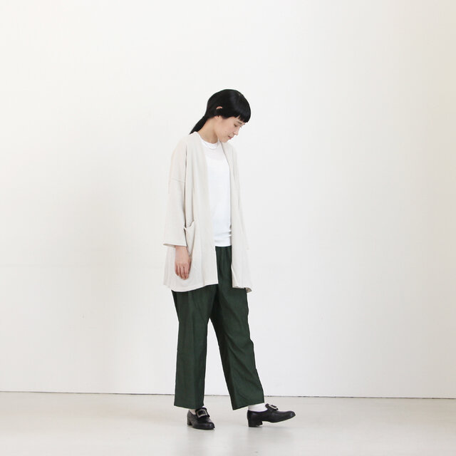 モデル身長165cm 着用カラー11 カーキ