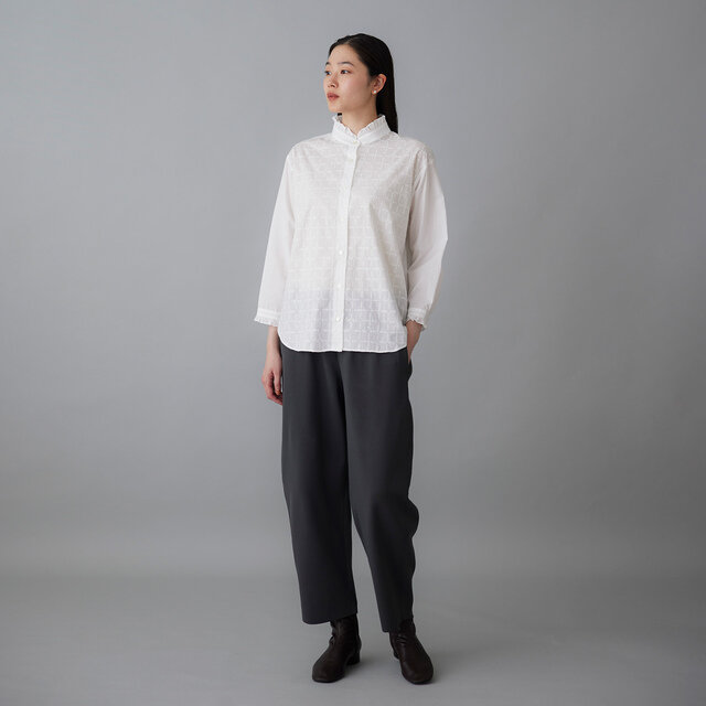 model:168cm color:シロ