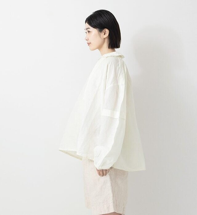 color : AQ KINARI , model : 162cm