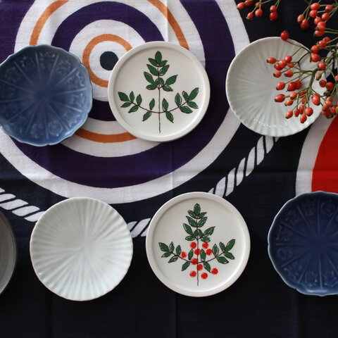 Mustakivi|ムスタキビ PIKKU 小皿