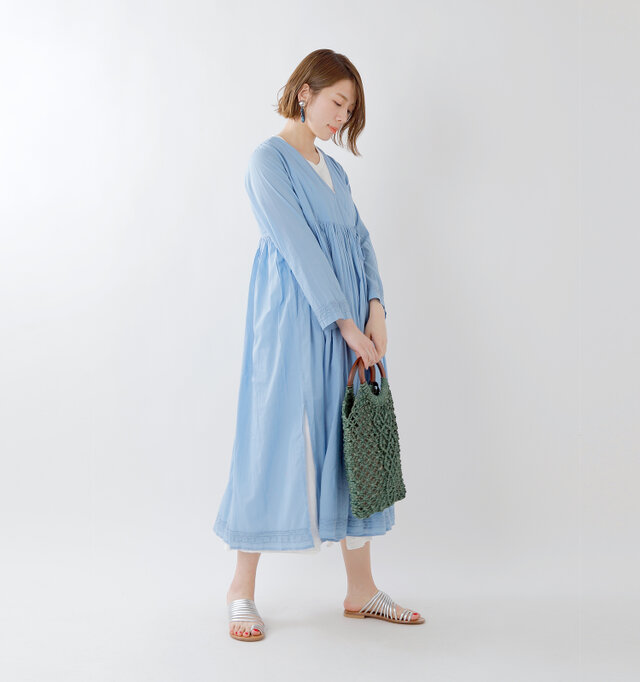 model mei:165cm / 50kg
color : light blue / size : F