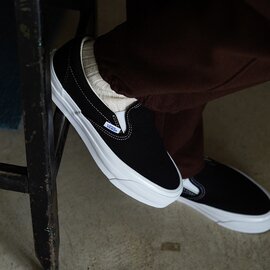 VANS|PREMIUM スリッポン スニーカー シューズ 靴 ユニセックス メンズ LX Slip-On Reissue 98 VN000CSEBA2 ヴァンズ