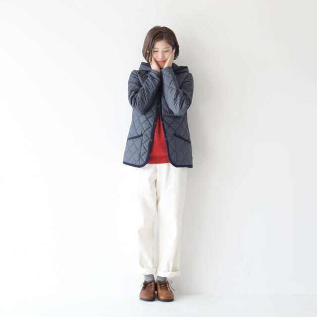 モデル:157cm / 47kg
color : brown / size : 24.0cm