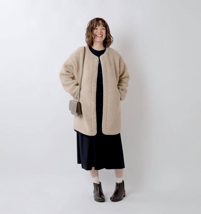 model saku：163cm / 43kg 
color : beige / size : 1