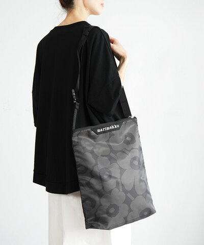 marimekko|Neat Crossbody Unikko M ニートクロスボディ ウユニッコ ショルダーバッグ 52259694122