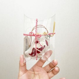クロヤギシロヤギ｜[完成品]サンタクロースの刺繍オーナメント _クリスマスギフトに