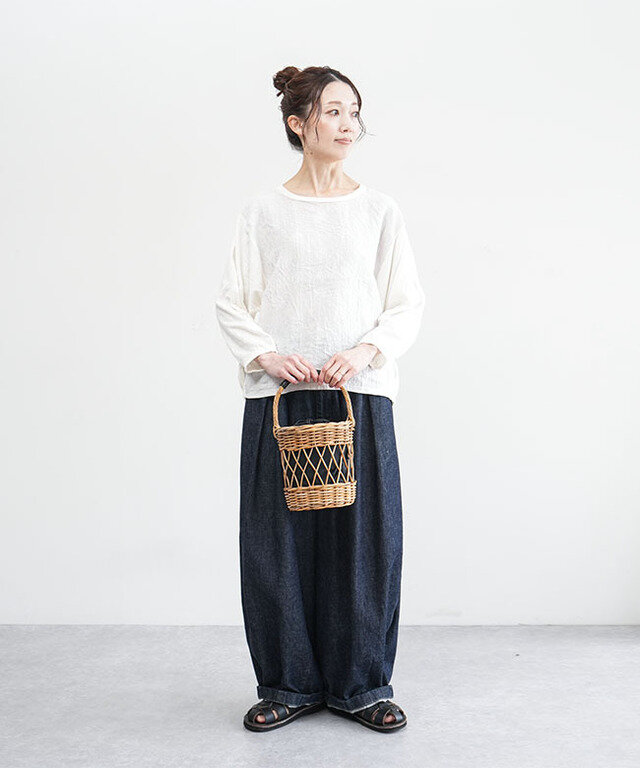 身長:164cm/着用カラー:01 オフ/着用サイズ:one size