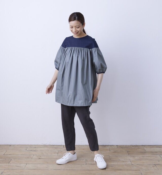 着用カラー:グレー