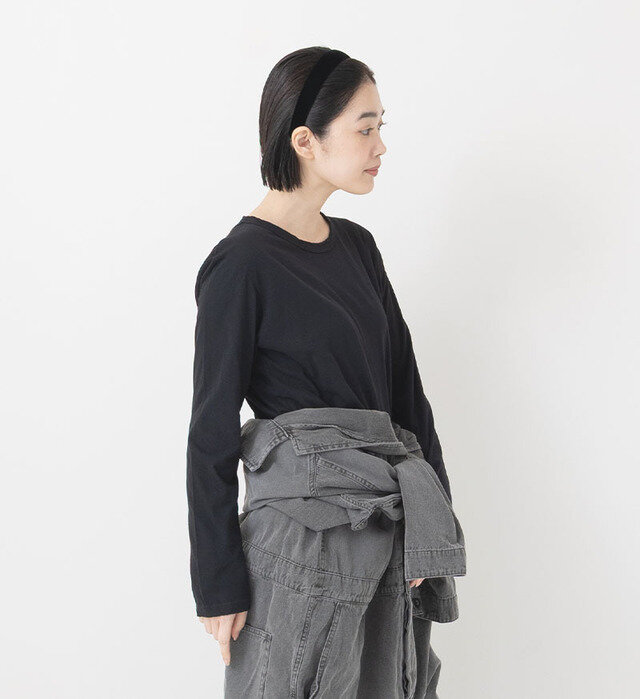 color : BLACK , model : 162cm
