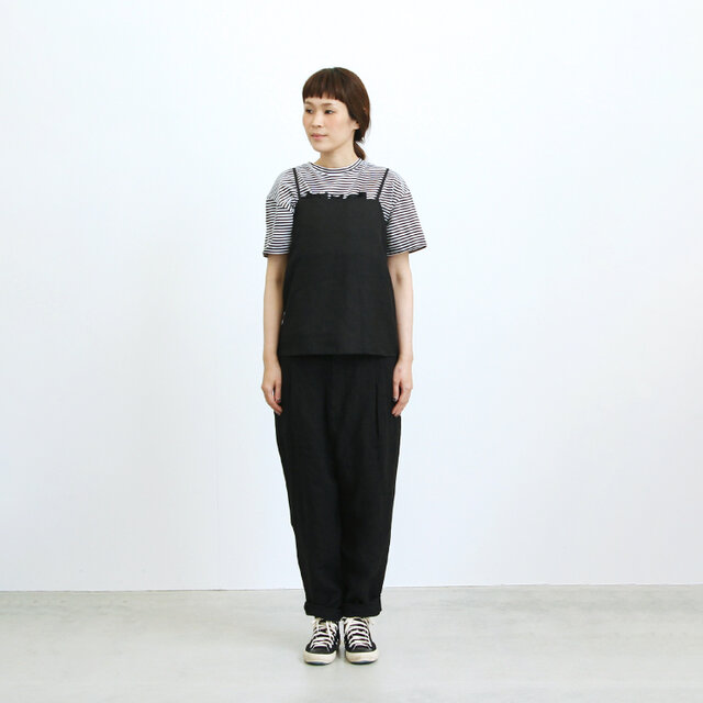 モデル|身長165cm 着用カラー ホワイト×ブラック(ボーダー)