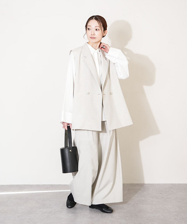 身長:164cm 着用カラー:18.グレージュ/着用サイズ:f