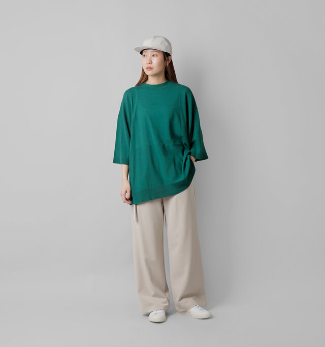 model mayuko：168cm / 55kg 
color : green / size : F