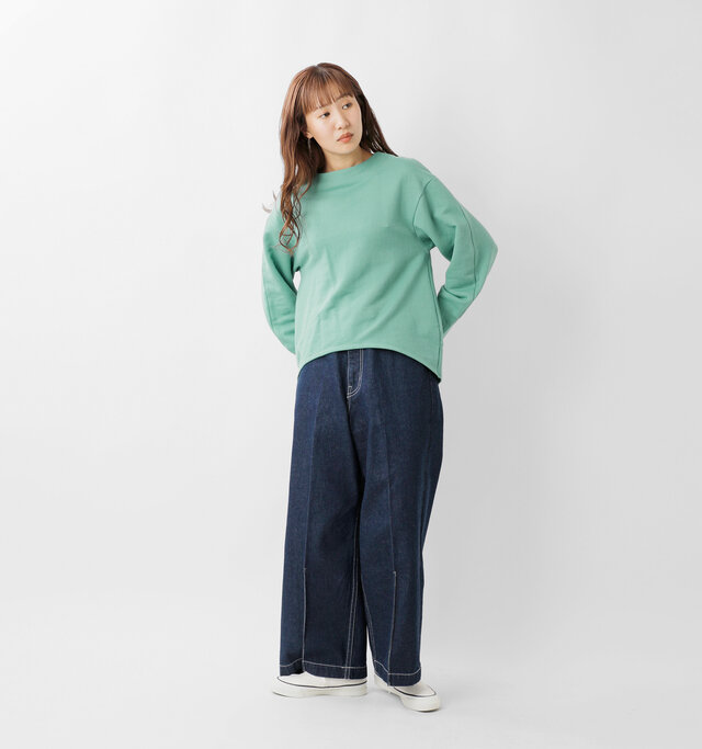 model mayuko：168cm / 55kg 
color : green / size : F