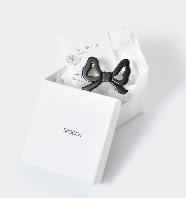 専用BOXに入れて大切にお届けいたします。大切な方への贈り物としてもおすすめですよ◎