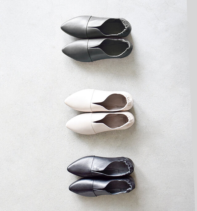 ■black
どんなコーデにも合わせやすい定番カラー。キリっとしまるメンズライクなコーデにもおすすめ。
■light gray
柔らかい色味で女性らしい雰囲気を醸し出すニュアンスカラー。ナチュラルコーデに優しく馴染みます。
■dark gray
メンズライクにもレディライクにも馴染む、柔らかさのあるダークカラー。程よい温かみをプラスします。