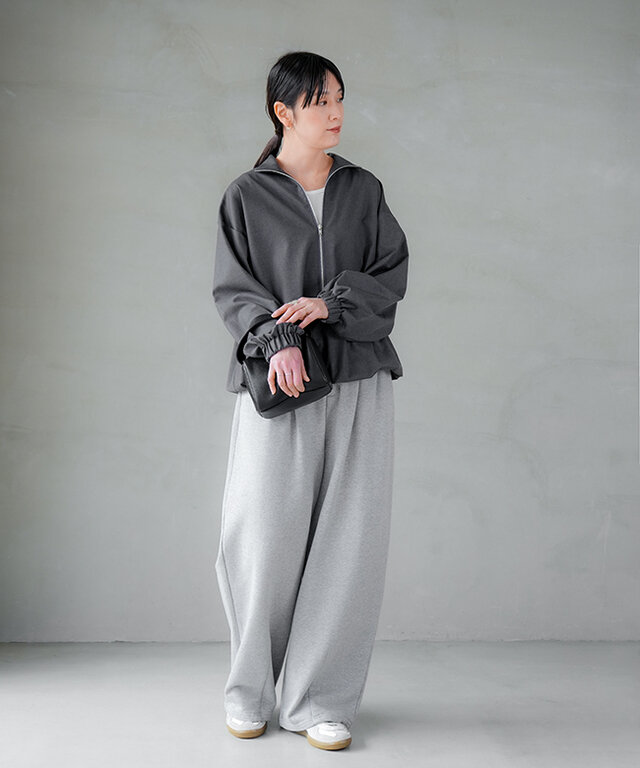 身長:165cm / カラー:CHARCOAL / サイズ:38