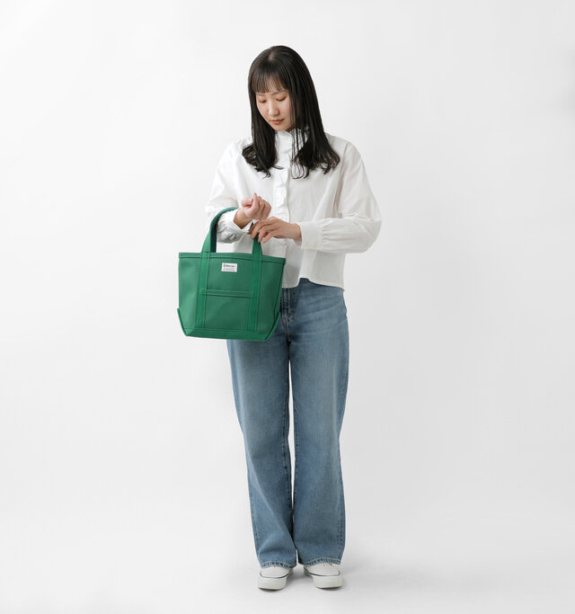 model mayuko：168cm / 55kg 
color : green / size : one