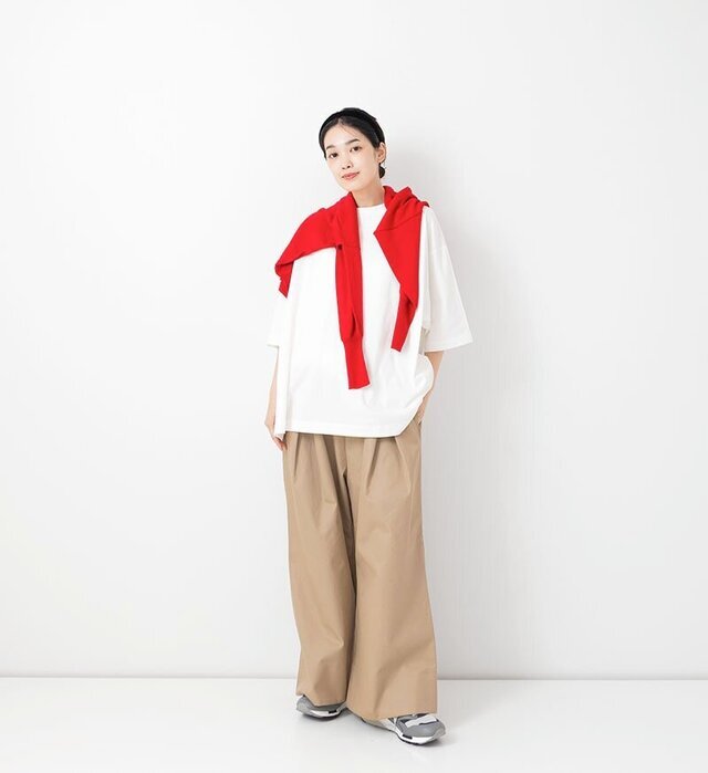 color : BEIGE , model : 162cm